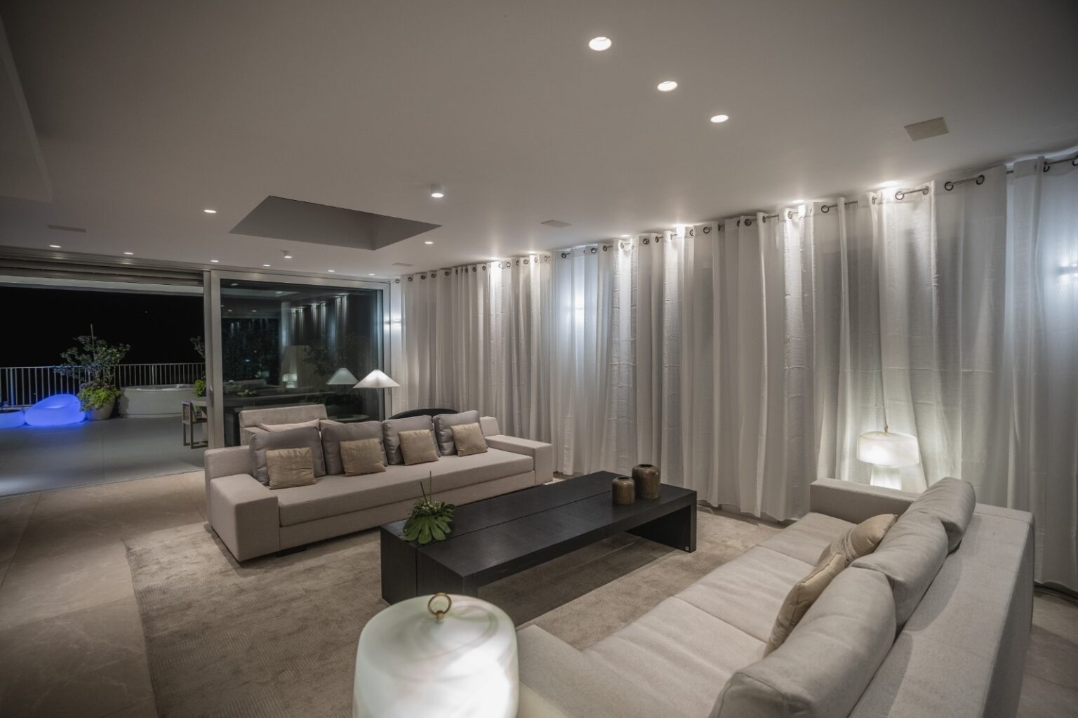 12. Penthouse Living Room Latest Interior 2020 1536x1023 